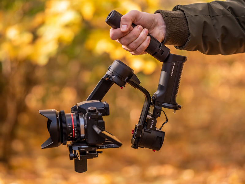 MOZA Unveils AirCross 3 - the Foldable and Transformable Gimbal