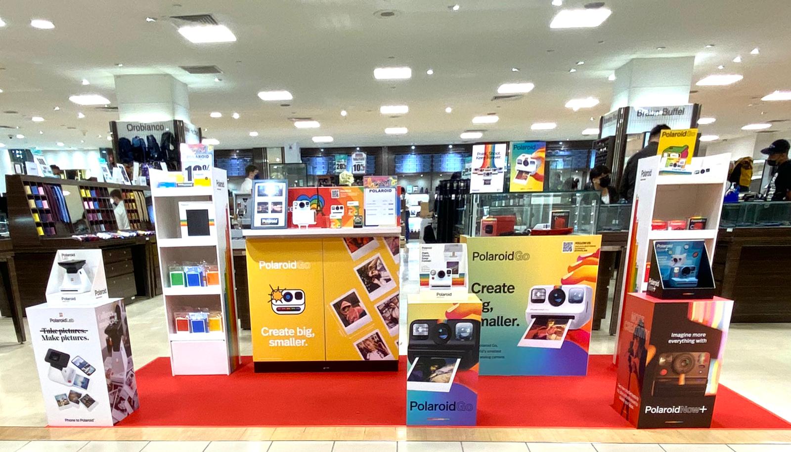 Polaroid Go Black Launched at Takashimaya